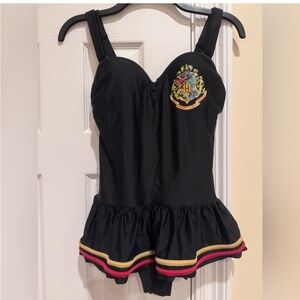 Harry Potter Hogwarts Bathing Suit Women Sz S One Piece Universal Studios Swim